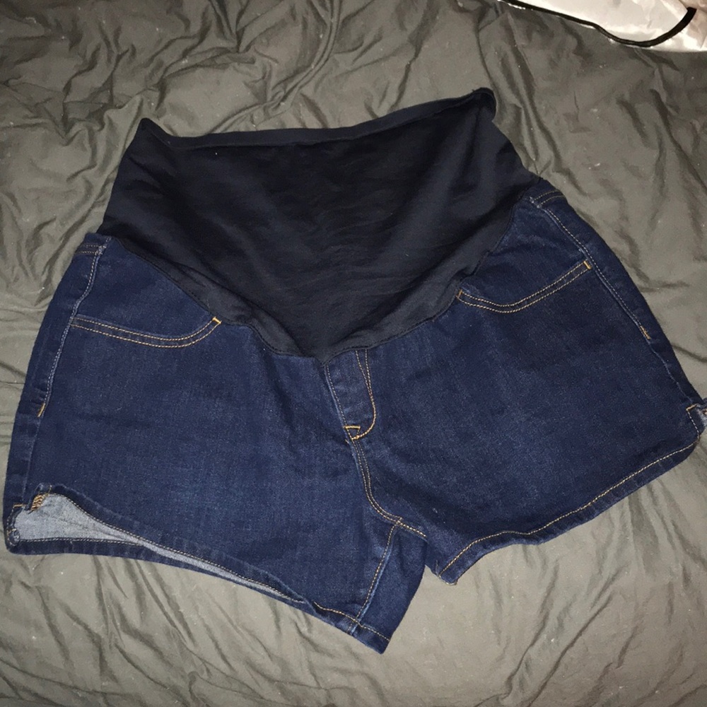 maternity shorts. bought here but too big for me.